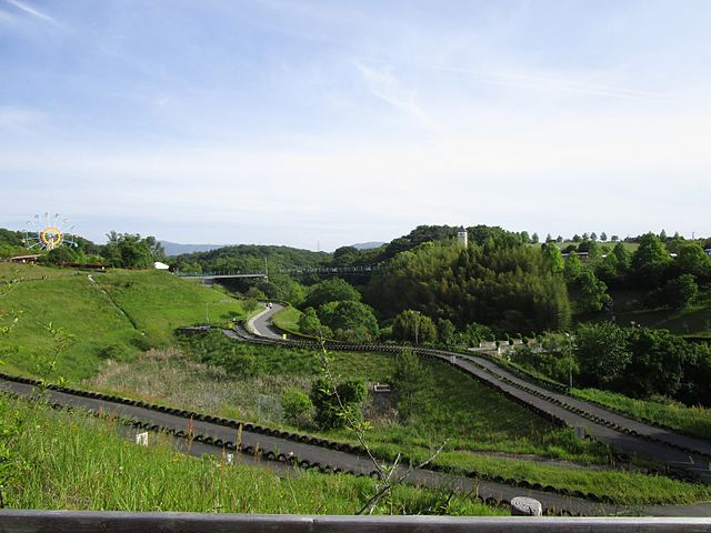 堺・緑のミュージアム ハーベストの丘(Musée Vert de Sakai, Colline des Récoltes): "Échos de la Nature et des Saisons"