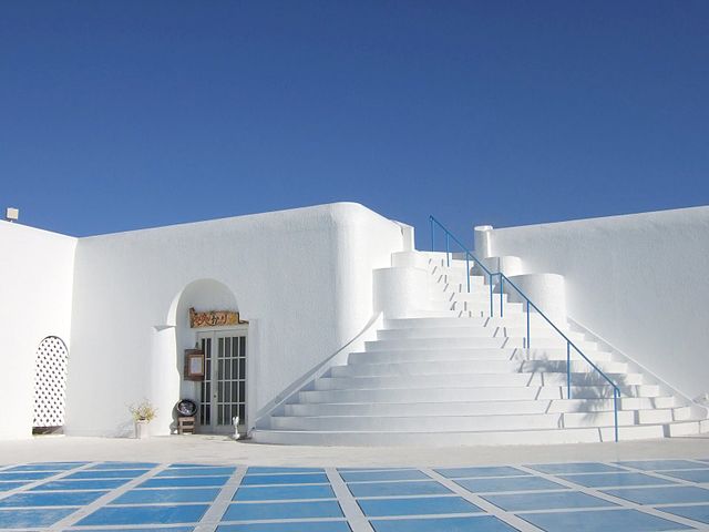 プリシアリゾートヨロン (Resort Prisia de Yoron) : "Évasion Émeraude au Cœur des Vagues"