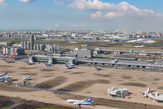 東京国際空港(Aéroport International de Tokyo): "Portail des Rêves Étoilés"