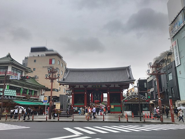 浅草 (Asakusa) : "Les Échos de l'Ancien Tokyo"