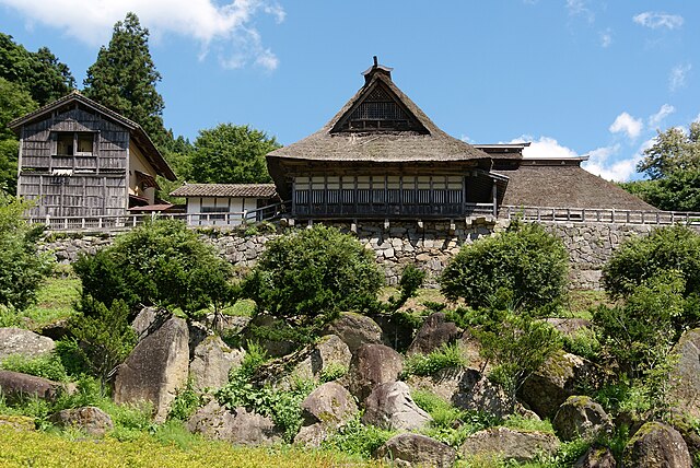 千葉家住宅 (Maison des Chiba) : "Échos du Passé, Harmonie du Présent"