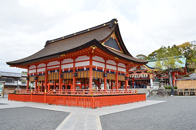 伏見稲荷大社(Temple Inari de Fushimi): "Les Sentiers des Torii Éternels"